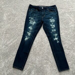 American Eagle Skinny Jeggings Jeans Distressed, 360 Super Stretch, Size 14